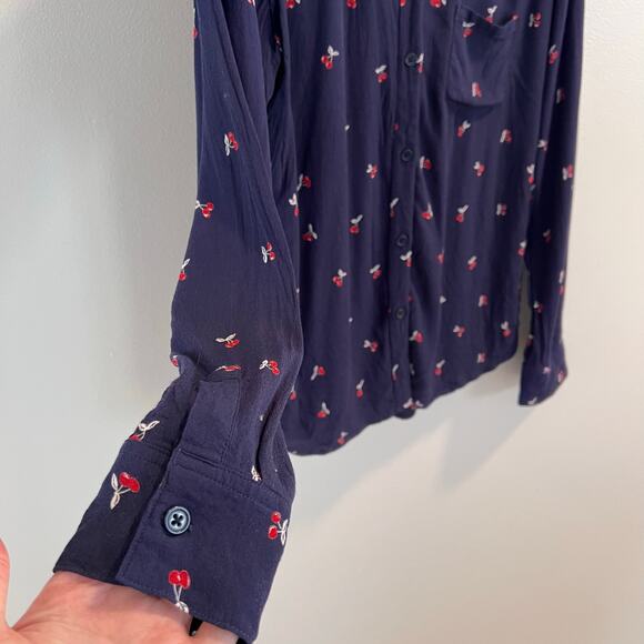 Rails Kate Navy Cherry Patterned Button Down Shirt Size S - Picture 4 of 8